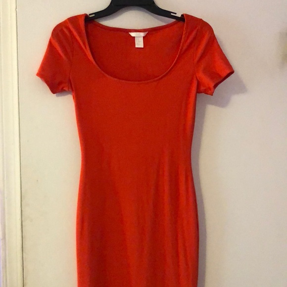 h&m orange bodycon dress H&M ribbed orange bodycon dress Size medium